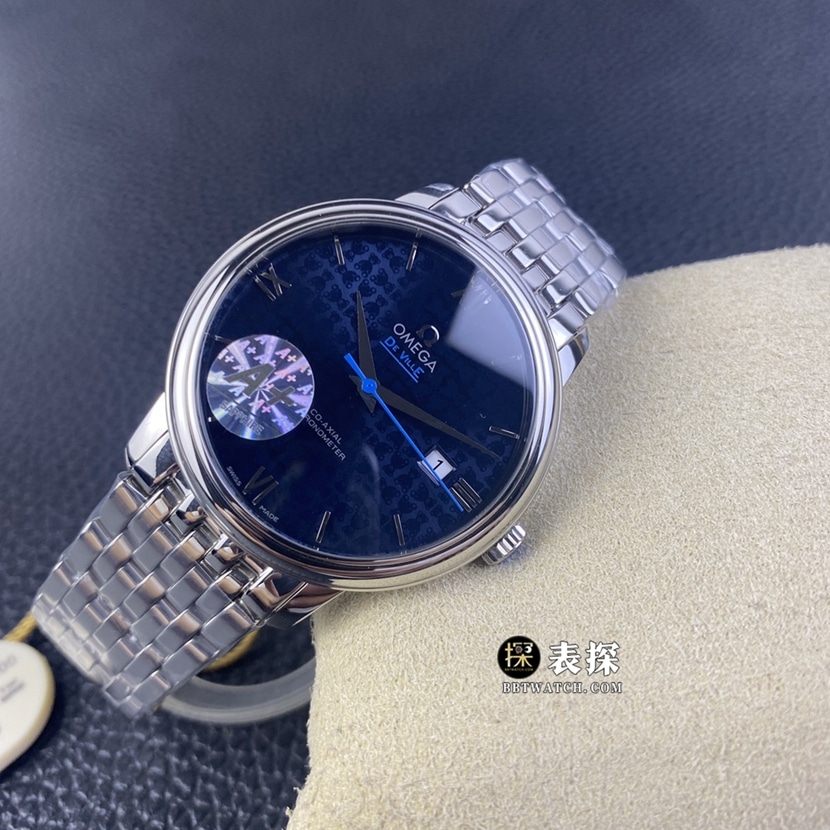 A+ factory Omega De Ville top-tier watch men's blue teddy bear pattern plate steel bracelet model pictures and prices front live photo
