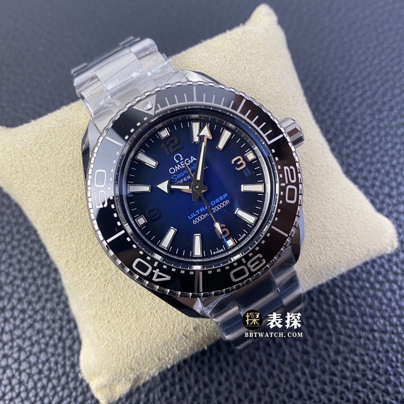SBF factory OmegaSeamastersuper watch men's blue and black gradient disc steel bracelet model pictures and prices front live photo