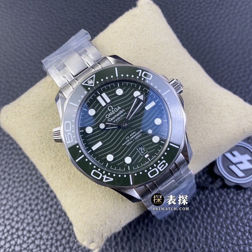 ZF FactoryOmegaSeamaster1:1super watch men's green dialsteel bracelet picture and price front live photo