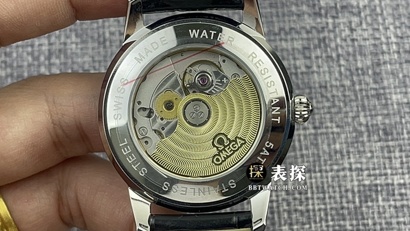 OmegaSeamaster1:1super watch men's white dialleather strap picture and price caseback live photo