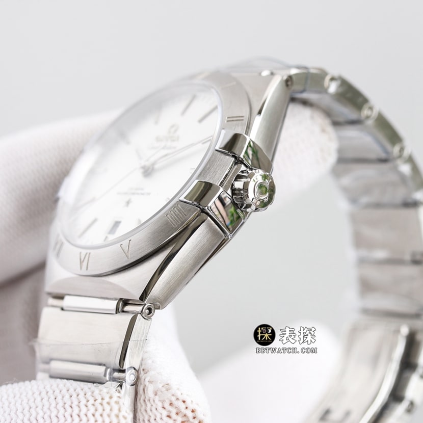 Omega Constellation 131.10.39.20.02.001super watch men's silver dialsteel bracelet model pictures and prices side live photo
