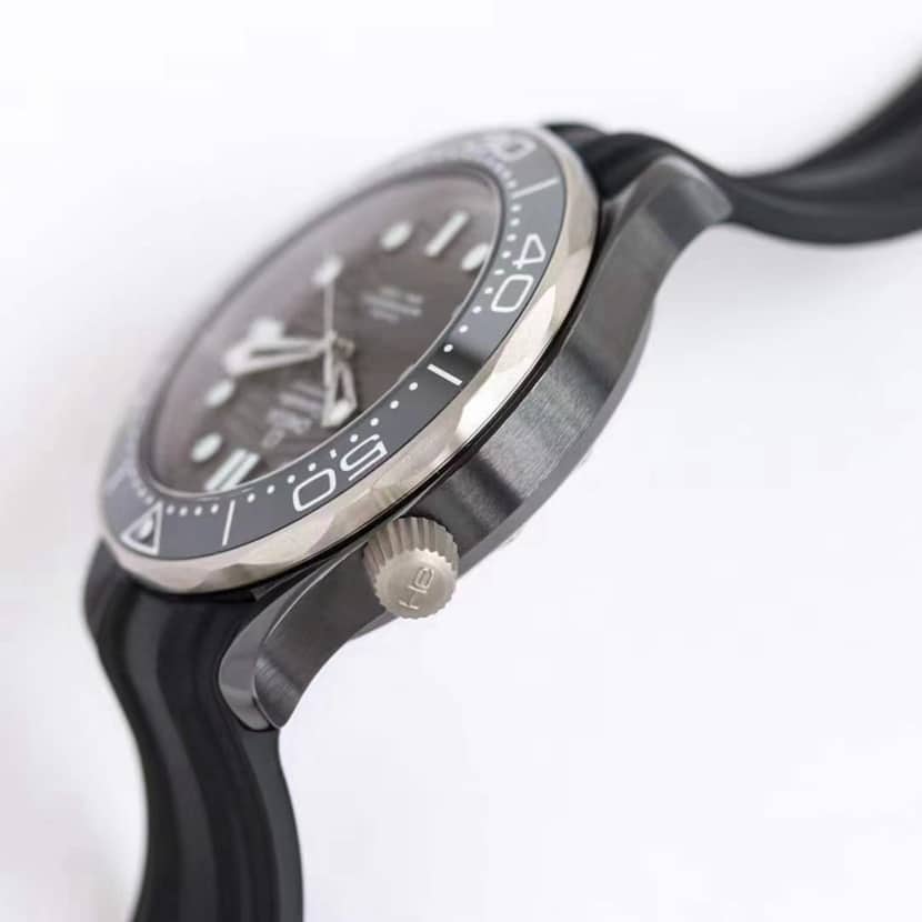 OM FactoryOmegatop-tier watch Seamaster300 black ceramic pictures and prices