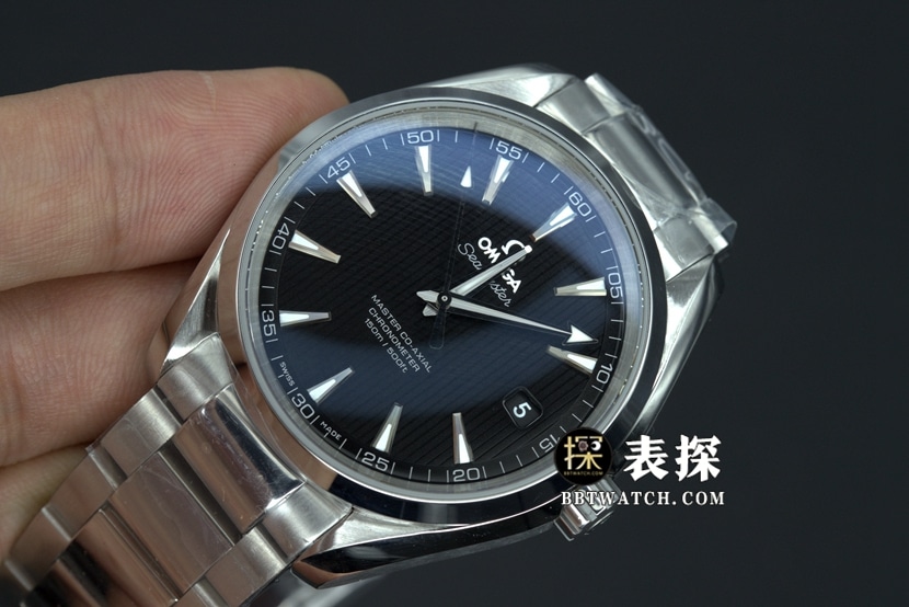 VS FactoryOmegaSeamastersuper watch black dial silver needle steel bracelet model pictures and prices front live photo