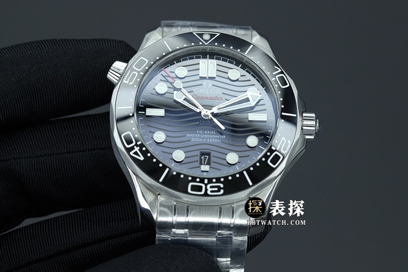 VS FactoryOmegaSeamaster 300m watch men's black dialsteel bracelet picture and price front live photo