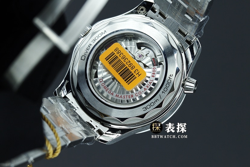 VS FactoryOmegaSeamaster 300m watch men's black dialsteel bracelet picture and price caseback live photo