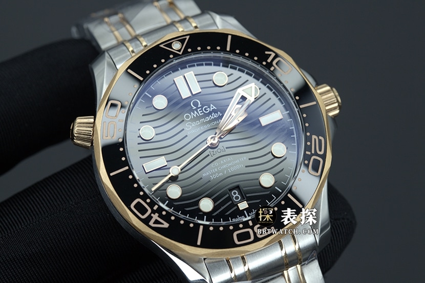 VS FactoryOmegaSeamaster300Mtop-tier watch men's rose gold black steel bracelet picture and price front live photo