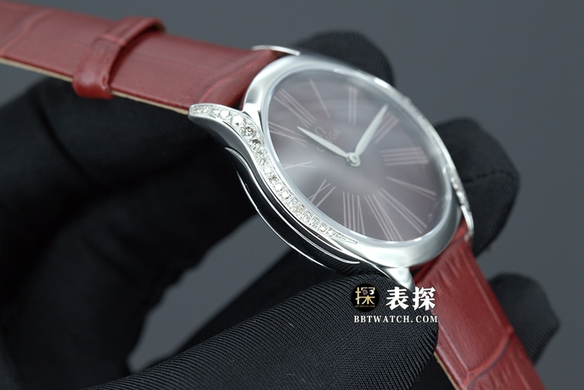 Omega Diefei top-tier high-quality watch women's red dial bracelet model pictures and prices side live photo