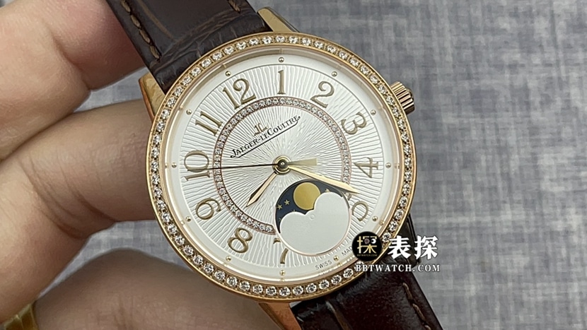 ZF FactoryJaeger-LeCoultre dating watch women's silver dialmoon phaseleather strap model pictures and prices front live photo