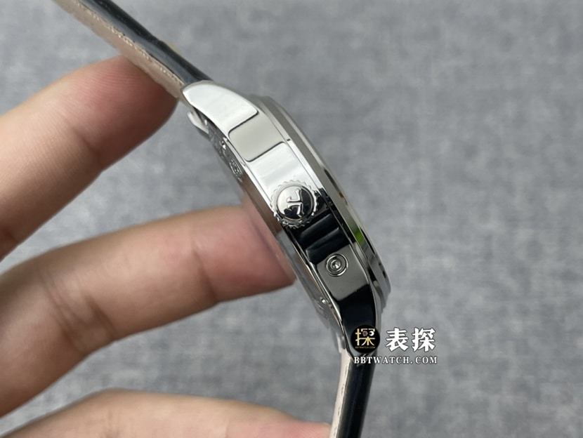 ZF factory Jaeger-LeCoultre Master 1428421 super A watches men's silver plate dual time zone strap models pictures and price side real picture