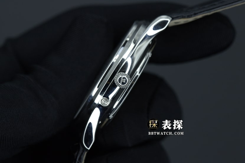 GF Factory Jaeger-LeCoultre Moonphase Master top Q1368420 imitation watches men's white disk strap models pictures and price side real picture