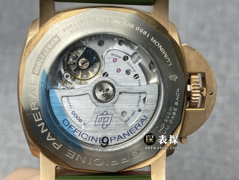 VS FactoryPanerai special edition PAM 003821:1top-tier watch men's green dial rubber model pictures and prices caseback live photo