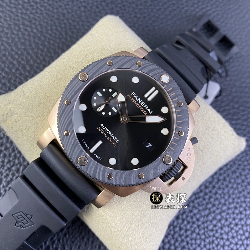 SBF factory Panerai sneak PAM01070 top-tier watch men's black dial rubber model pictures and prices front live photo