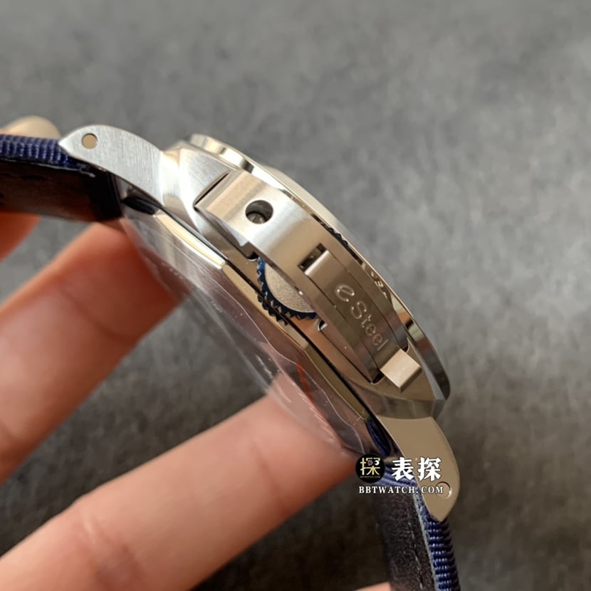 TTF factory Panerai Lumino PAM011571:1top-tier watch men's dark blue dialleather strap picture and price side live photo