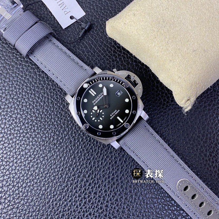 SBF factory Panerai sneak PAM01288 top-tier watch men's carbon gray plate leather strap model pictures and prices front live photo