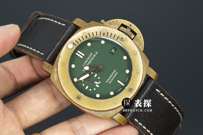 VS FactoryPanerai special edition PAM003821:1top-tier watch men's green dialleather strap model pictures and prices front live photo
