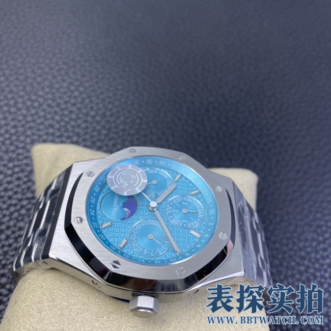 APSAudemars PiguetRoyal Oaktop-tiersuper clone26574 series watch_How much does it cost_Pictures_How is the workmanship Side view
