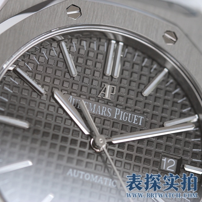 OR factory new product Audemars PiguetRoyal Oakblack dial factory high-quality replicaAp15400st watch details
