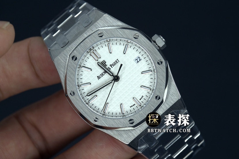 8F factory Audemars PiguetRoyal Oak1:1super watch white dialsteel bracelet model pictures and prices front live photo