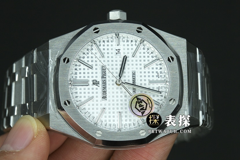 APS factory Audemars PiguetRoyal Oaktop-tier 1:1super watch men's white dialsteel bracelet picture and price front live photo
