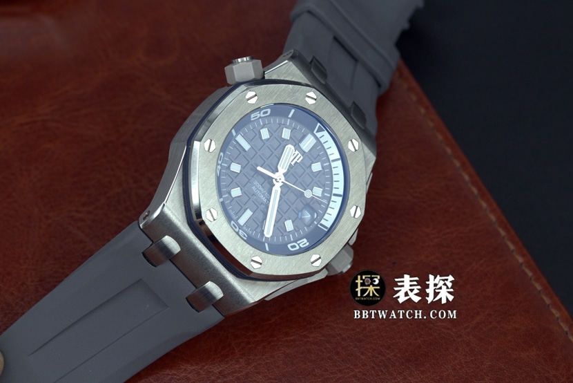 APF factory Audemars PiguetRoyal Oak offshore type 157201:1top-tier watch men's black dial rubber model pictures and prices overall live photos