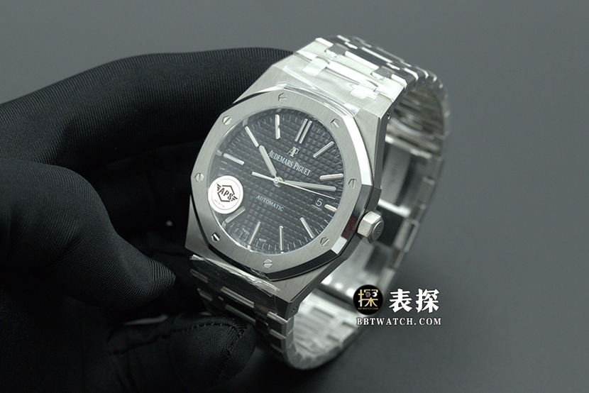 APS factory Audemars Piguet men's Royal Oak series watch black dialsteel bracelet model 15400ST.OO.1220ST.01front live photo