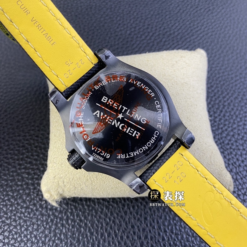 GF FactoryBreitling Avengers 1:1super watch men's black dialleather strap model pictures and price caseback live photo