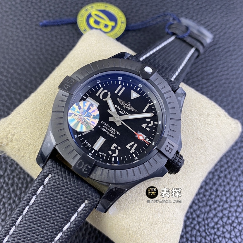 GF FactoryBreitling Avengers 1:1super watch men's black dialleather strap model pictures and prices front live photo