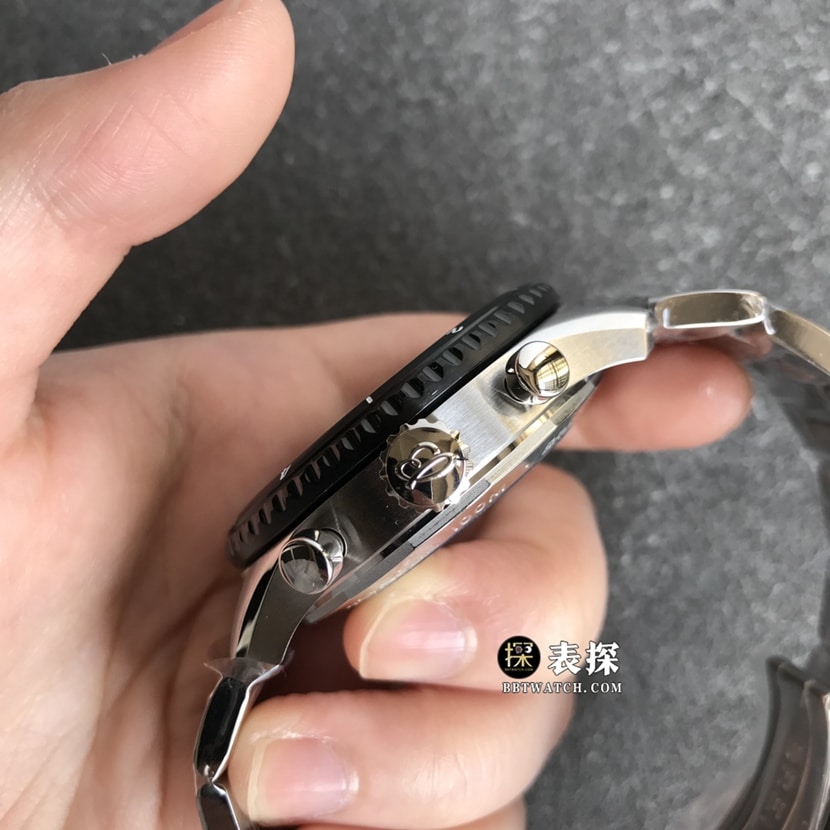 BL factory Breitling Legend Aviation top-tier watch men's black panda disc steel bracelet model pictures and prices side live photo