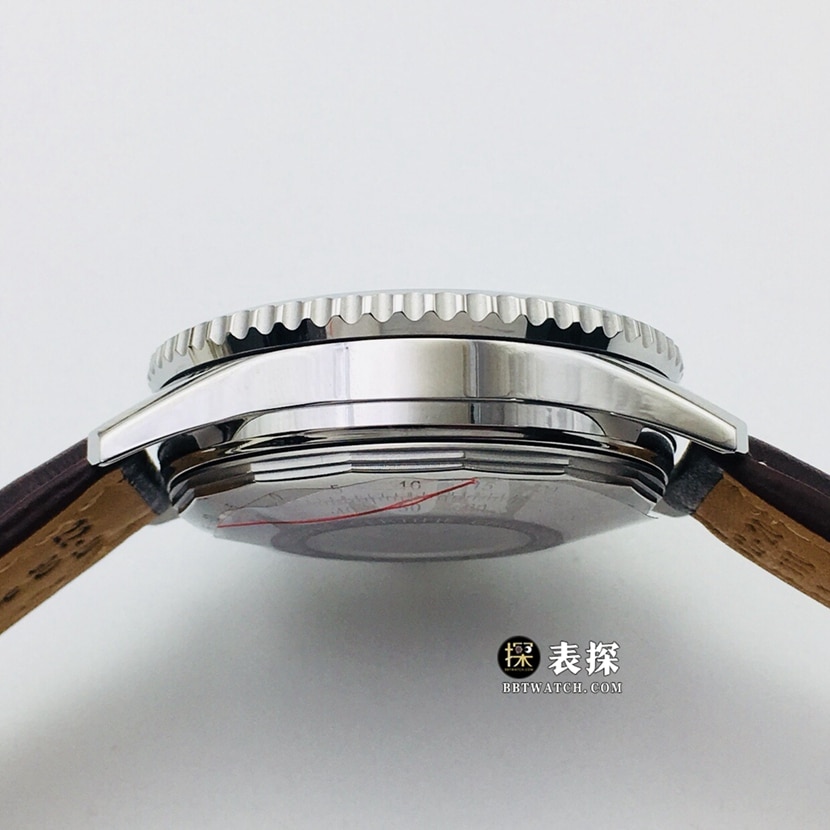 GB factory Breitling aviation chronograph1super watch men's white dialleather strap model pictures and prices side live photo