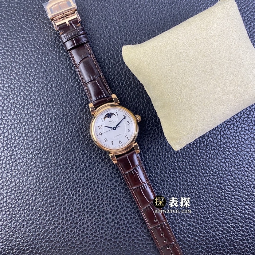 TWC factory universal watch da Vinci top collectible watches for women white disk red gold moon phase strap models pictures and price front real picture
