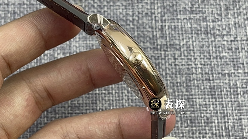 V7 factory IWC Portofino watch men's silver white dialleather strap model pictures and prices side live photo