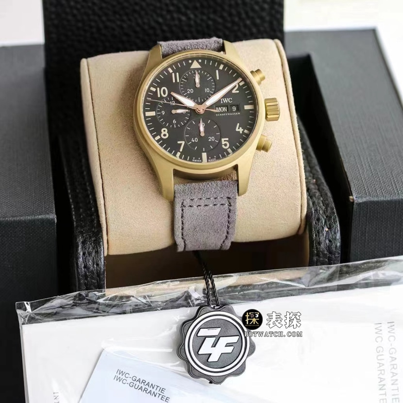 IWCIWC pilot watch IW3879071:1super watch men's black dialleather strap model pictures and prices front live photo