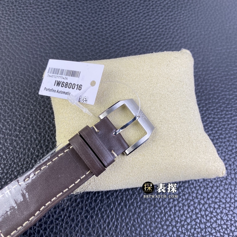 AOF factory IWC pilot watch IW328205top-tier 1:1super watch men's green dialleather strap model pictures and prices clasplive photos
