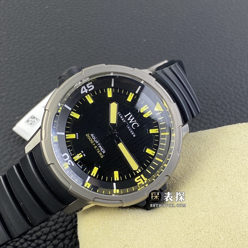 V6s factory IWC watch marine timepiece watch men's black dial rubber model pictures and prices front live photo