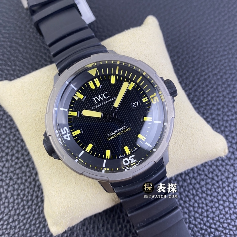V6s factory IWC watch marine timepiece watch men's black dial rubber model pictures and prices front live photo