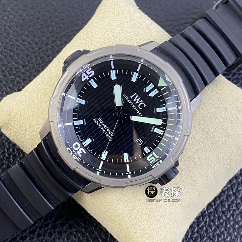 V6s factory universal watch Aquatimer super A imitation watches men's black disk rubber models pictures and price front real picture