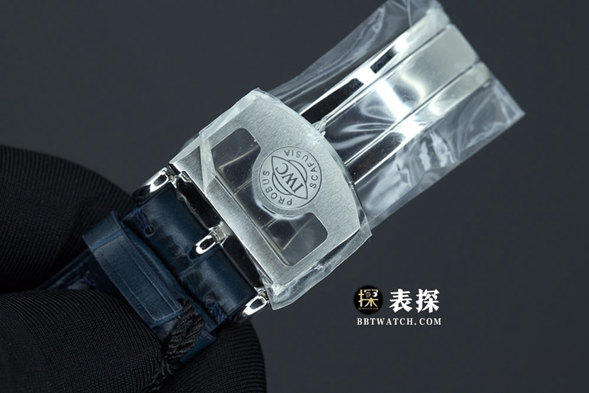 ZF FactoryIWC Portugal top-tier 1:1super watch men's white dial blue needle leather strap model pictures and prices clasp live photos