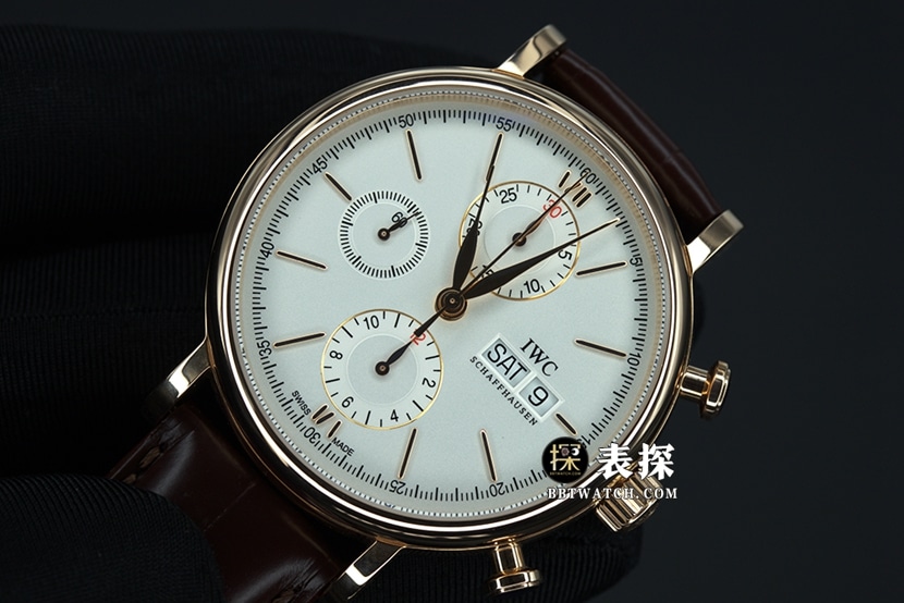 Universal Portofino Top collectible watches Men's Mechanical 6-Hand Chronograph White Plate strap models Pictures and Prices Front View Photos