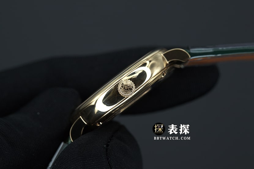 IWC Portofino top-tier watch ladies dial gold needle leather strap model pictures and prices side live photo
