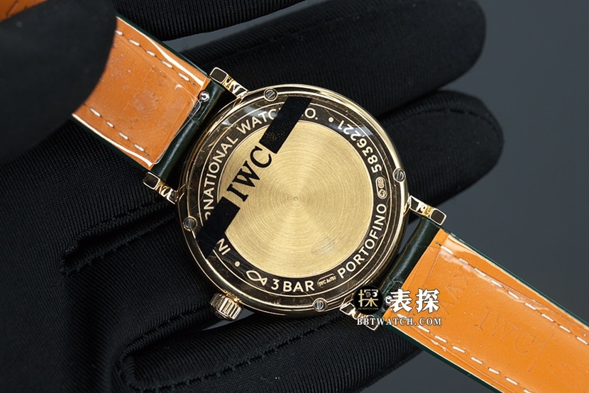 IWC Portofino top-tier watch ladies dial gold needle leather strap model pictures and prices caseback live photo