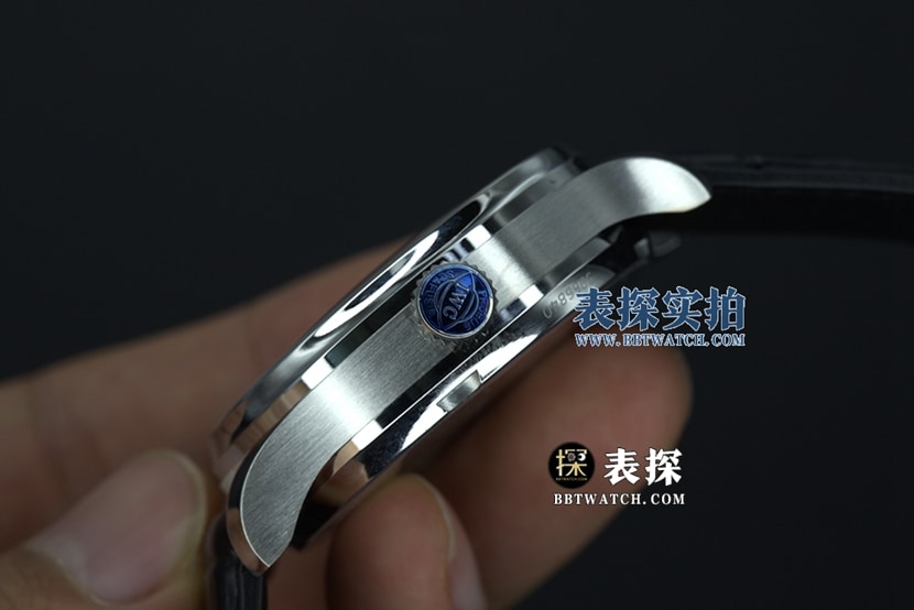 YL factory IWC Portugal top-tier 1:1high-quality watch men's Portuguese seven black dialleather strap model pictures and prices side live photo