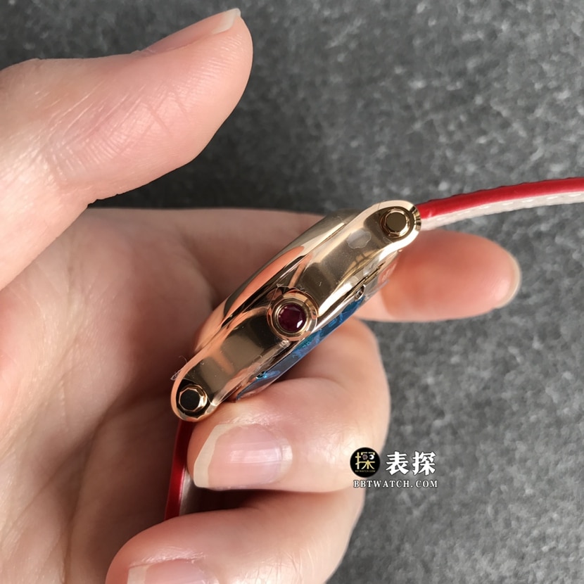 ZF FactoryChopard women's top-tier watch red dial leather strap model pictures and prices side live photo