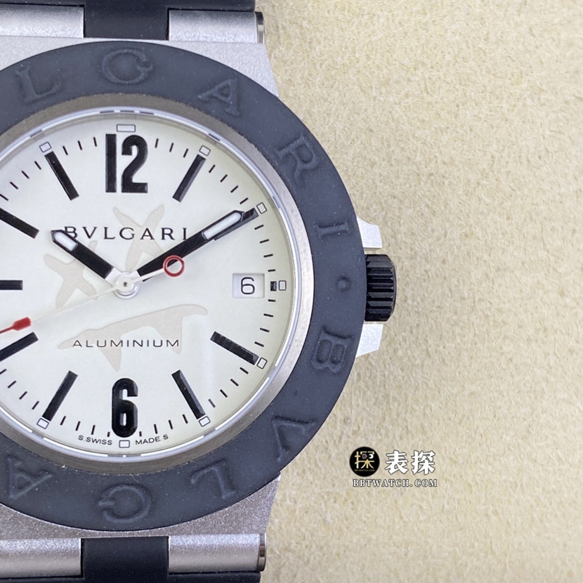 BVF factory Bvlgari103539top-tier 1:1super watch men's white dial rubber model picture and price front live photo