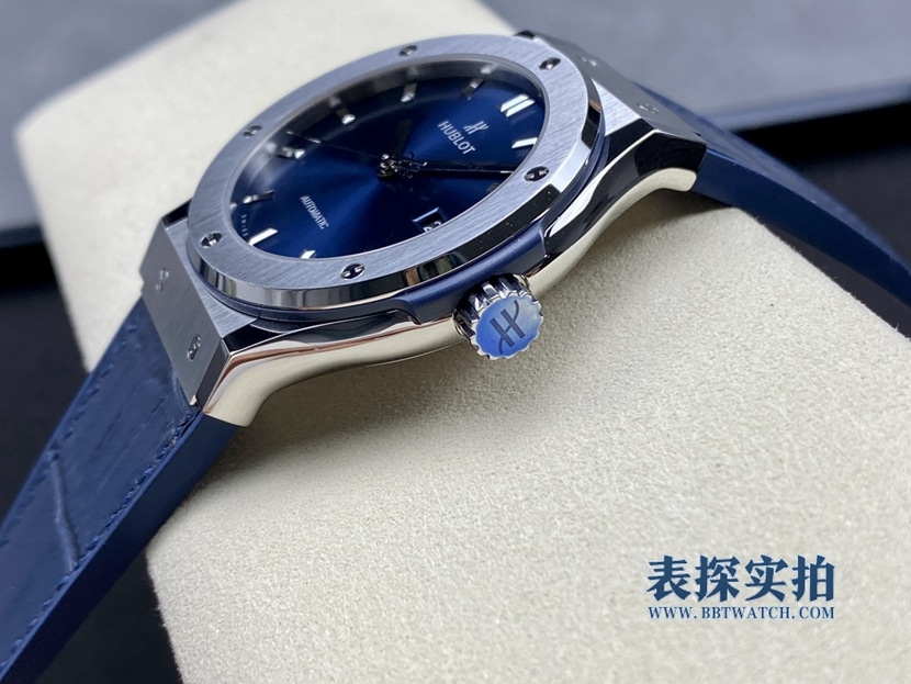 top-tiersuper Hublot blue dialHublot classic fusion side
