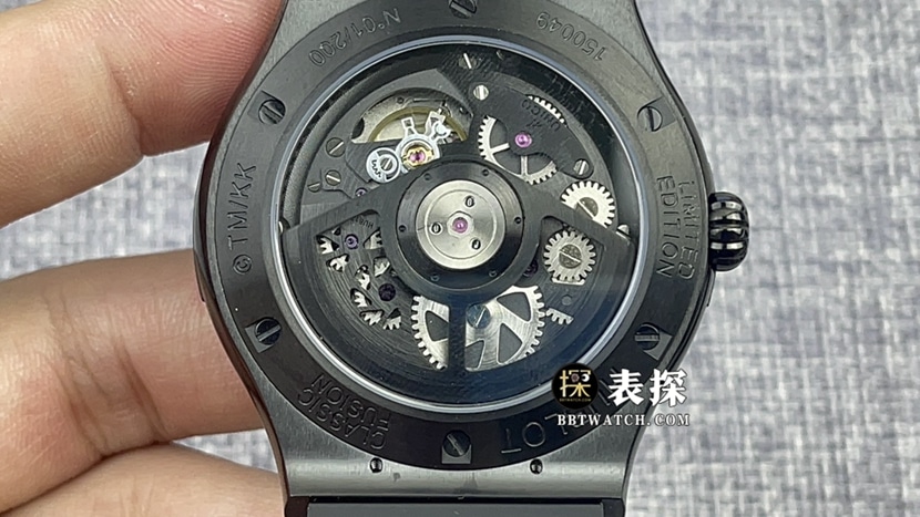 Hublot watch men's classic fusion top-tier watch sun disk rubber model pictures and prices caseback live photo