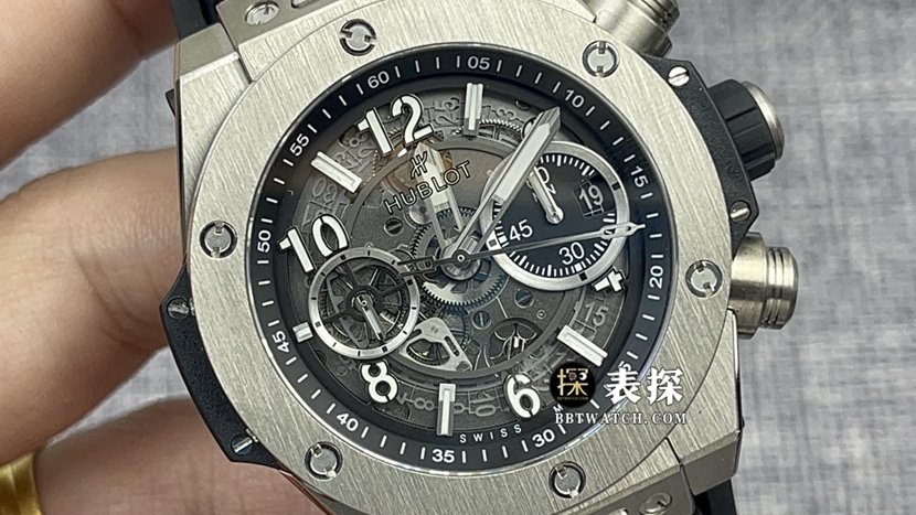 ZF FactoryHublot watch men's watch matte black hollow plate rubber model picture and price front live photo