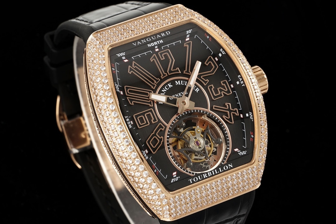 RMS factory Frank Muller men's top-tier watch black dialrose gold diamond leather strap model V 45 T D (NR) front live photo