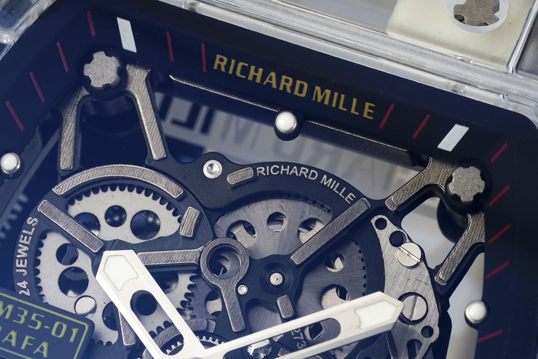 Richard Mille men's top-tier watch transparent hollow plate rubber model RM35-01front live photo