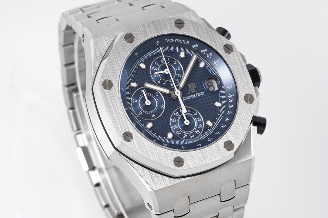 APF factory Audemars Piguet men's Royal Oak offshore type top-tier watch blue dialsteel bracelet model 26238ST.OO.2000ST.01front live photo