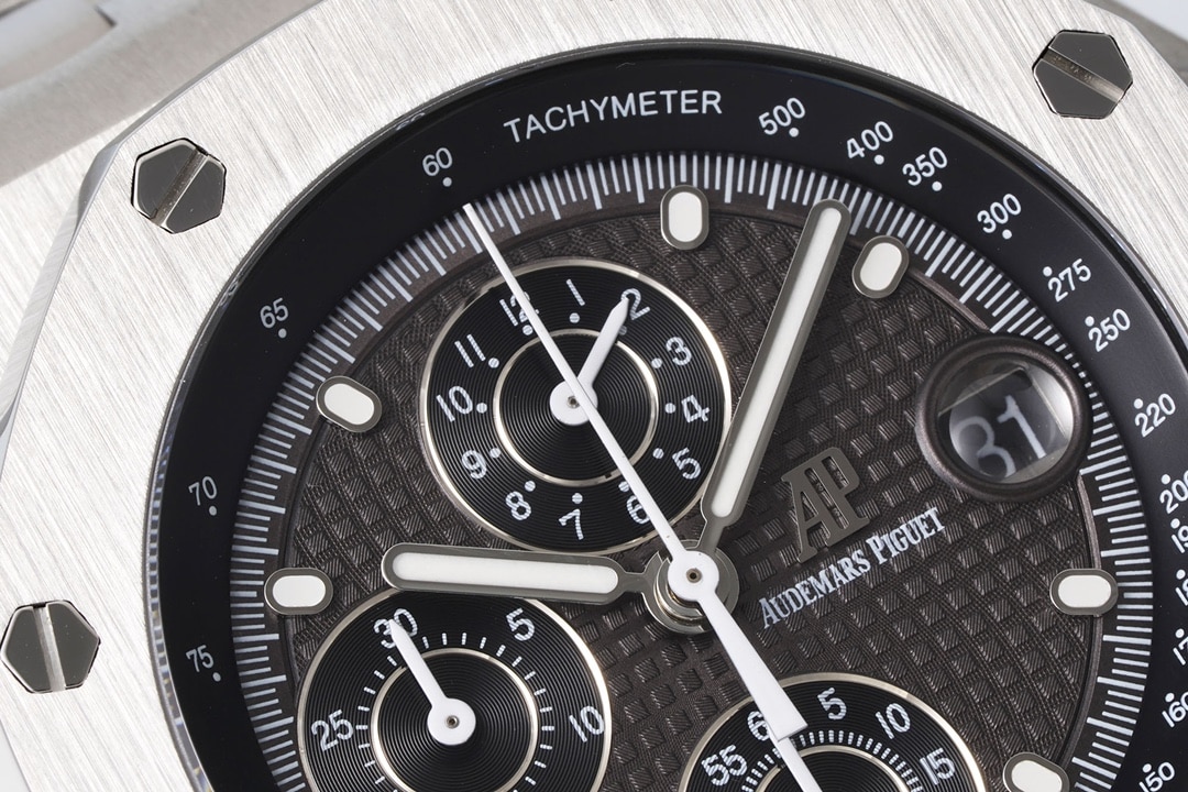 APF factory Audemars Piguet men's Royal Oak offshore top-tier 1:1high-quality watch dark gray plate steel bracelet model 26238TI.OO.2000TI.01front live photo